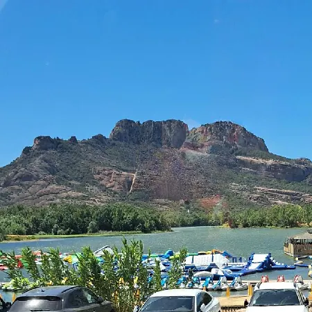Au Coeur Du Village