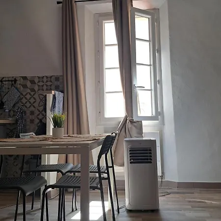 Au Coeur Du Village *
